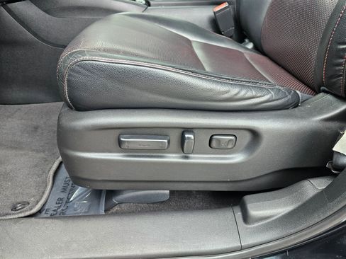 Used 2017 Honda Ridgeline Black Edition image 11