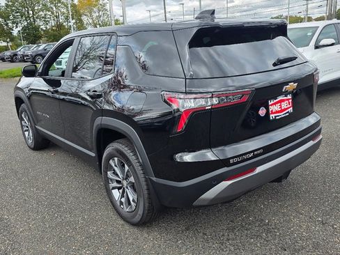 New 2026 Chevrolet Equinox LT w/ Convenience Package II image 9