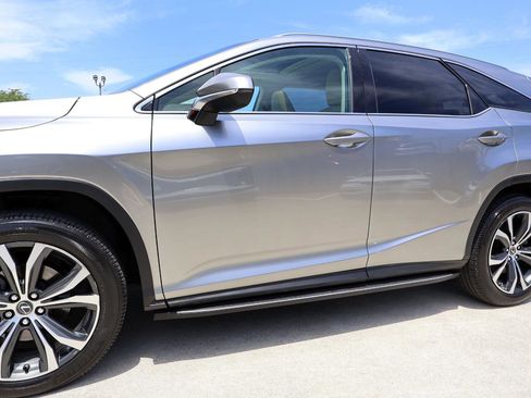 Used 2019 Lexus RX 350L FWD image 35