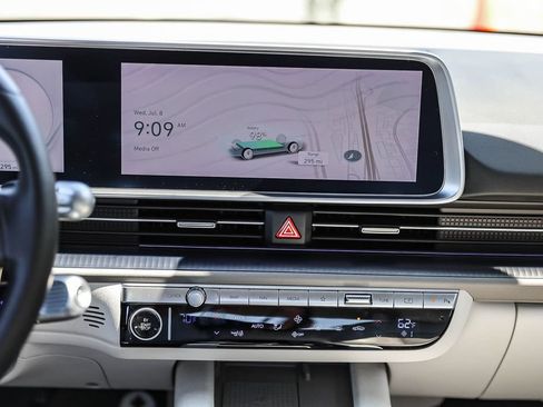 Certified 2024 Hyundai Ioniq 6 Limited RWD image 15