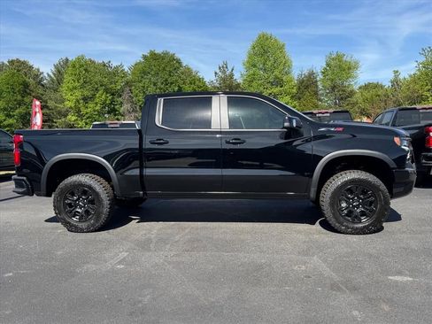 New 2026 Chevrolet Silverado 1500 ZR2 AWD/4WD image 2
