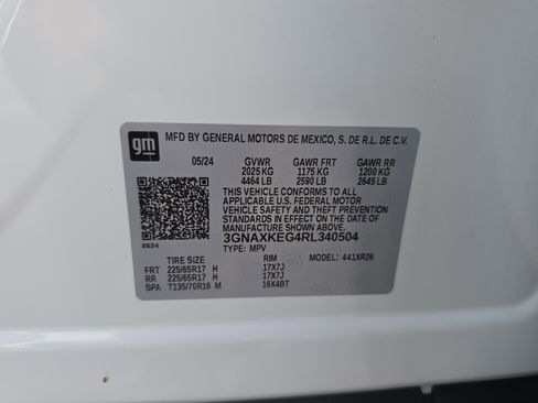 Used 2024 Chevrolet Equinox LT FWD image 36