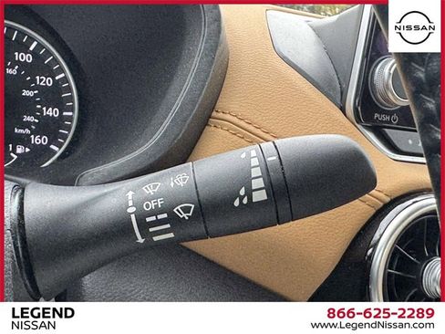 Used 2022 Nissan Sentra SV w/ SV Premium Package image 19