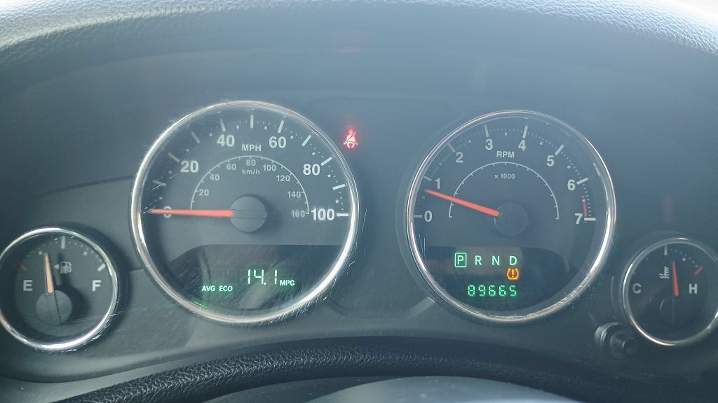 Used 2012 Jeep Wrangler Sport AWD/4WD image 8