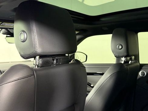 Certified 2026 Land Rover Range Rover Evoque S image 22