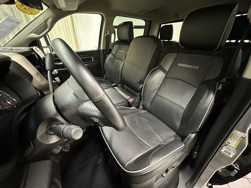 Used 2024 RAM 2500 Laramie image 31