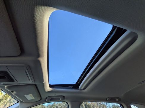 Used 2023 Honda CR-V EX image 23