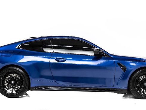 Used 2025 BMW M4 Competition image 5