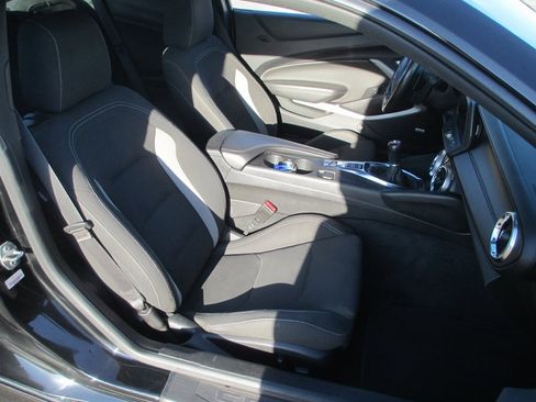 Certified 2022 Chevrolet Camaro LT w/ RS Package image 19