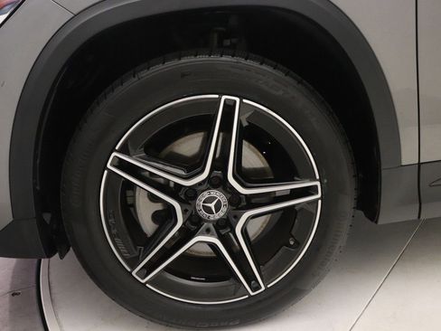 Certified 2022 Mercedes-Benz GLA 250 image 29