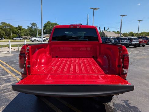 Used 2022 RAM 1500 Warlock AWD/4WD image 7