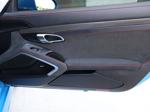 Used 2024 Porsche 718 Cayman GTS RWD image 32