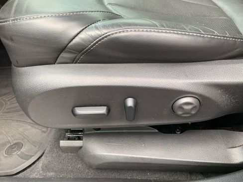 Used 2019 Buick Envision Essence image 24