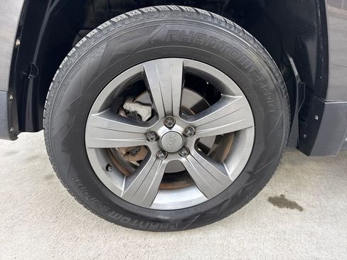 Used 2014 Jeep Patriot High Altitude image 11