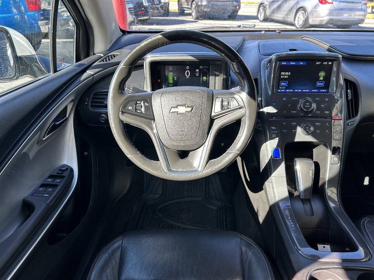 Used 2012 Chevrolet Volt Premium w/ Premium Trim Package FWD image 13