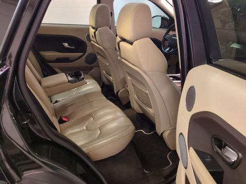 Used 2014 Land Rover Range Rover Evoque Pure Premium image 12