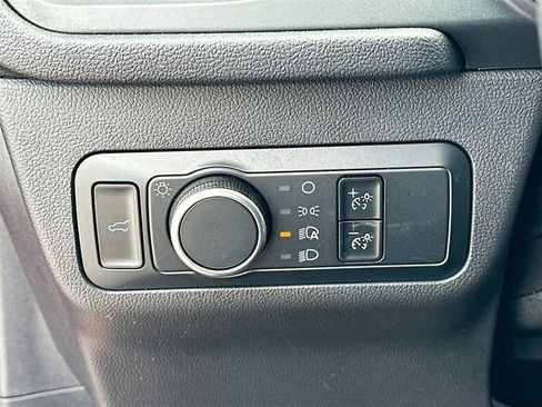 Used 2024 Ford Escape ST-Line FWD image 10