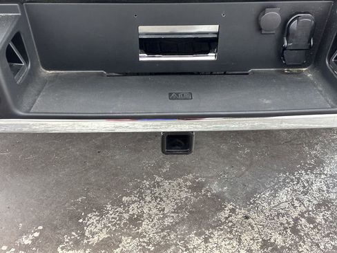 Used 2025 Ford F150 XLT w/ Equipment Group 302A MID image 17