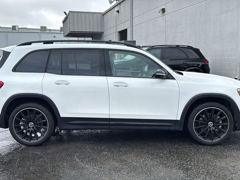 Used 2023 Mercedes-Benz GLB 250 GLB 250 image 2