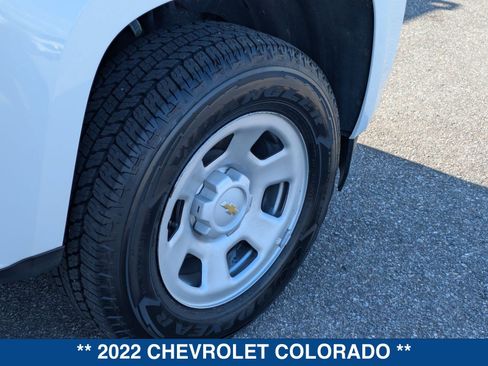 Used 2022 Chevrolet Colorado W/T w/ WT Convenience Package RWD image 12