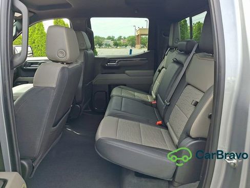 Used 2024 Chevrolet Silverado 1500 ZR2 w/ Technology Package AWD/4WD image 10