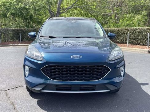Certified 2020 Ford Escape Titanium AWD/4WD image 2