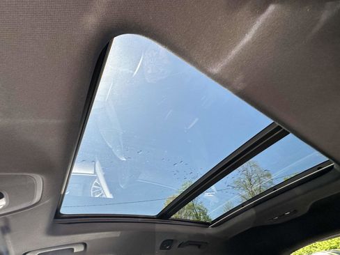 Used 2019 Audi Q8 Premium Plus w/ Premium Plus image 34