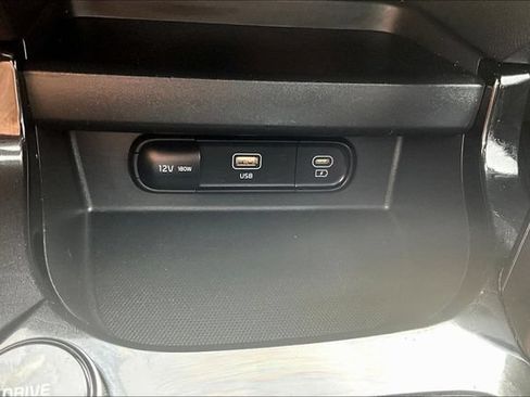 Certified 2024 Kia Seltos S FWD image 16