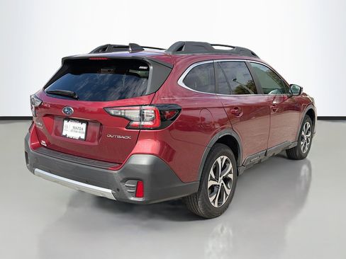 Used 2020 Subaru Outback Limited image 3