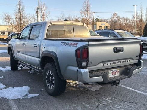 Used 2023 Toyota Tacoma SR image 12