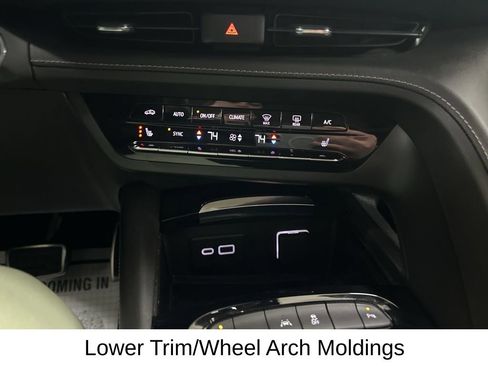 Certified 2023 Buick Envision Essence w/ Sport Touring Package image 44