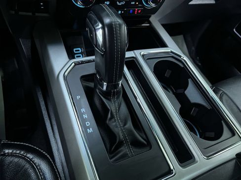 Used 2018 Ford F150 Lariat RWD image 25