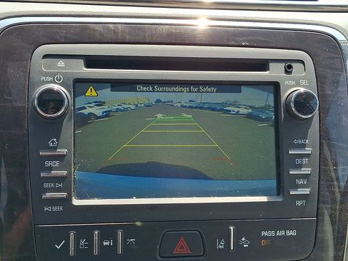 Used 2017 Buick Enclave Premium w/ Experience Buick Package FWD image 19