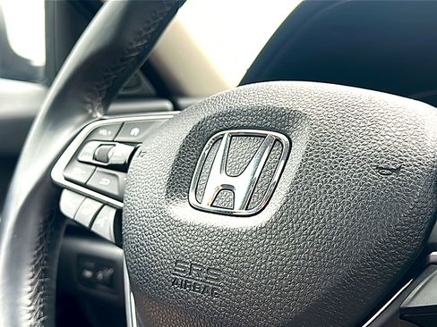 Used 2018 Honda Accord EX-L image 31