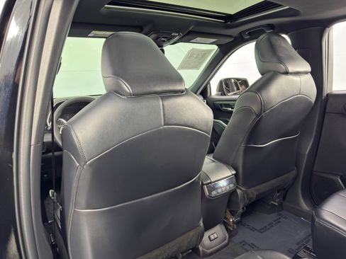 Used 2022 Toyota Highlander XSE image 35