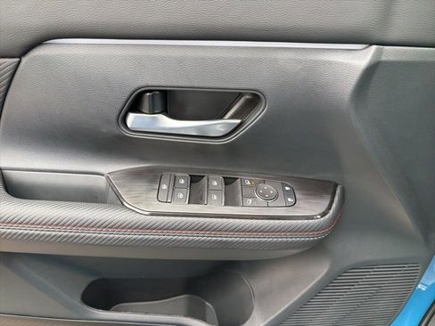 New 2026 Nissan Kicks SR w/ SR Premium Package image 5