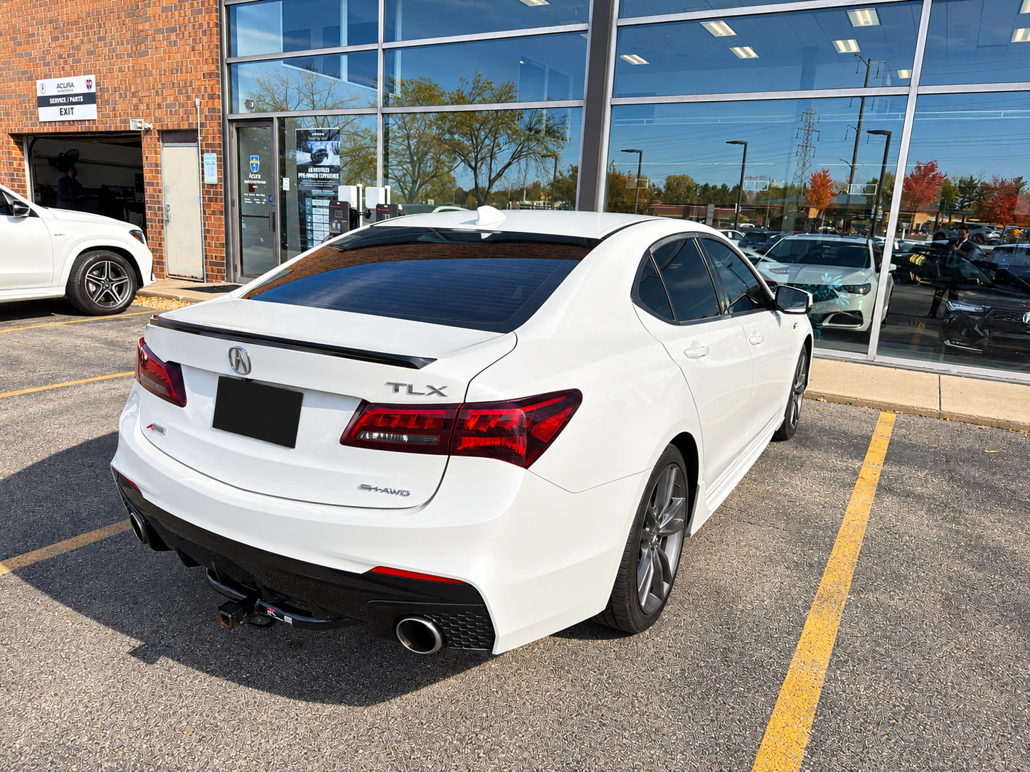 Used 2020 Acura TLX w/ Technology Package AWD/4WD image 7