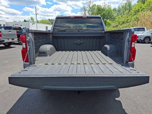 Used 2022 Chevrolet Silverado 1500 LT w/ Bed Protection Package AWD/4WD image 28