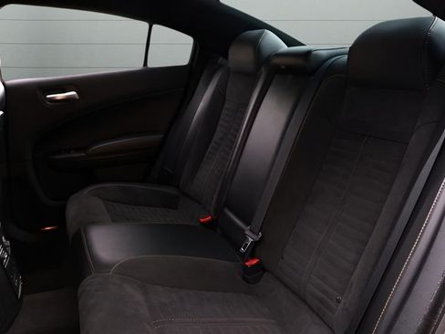 Used 2018 Dodge Charger R/T image 13