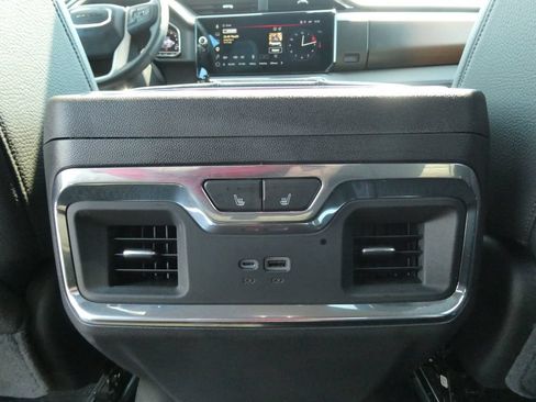 Certified 2025 GMC Sierra 1500 Denali w/ Technology Package AWD/4WD image 21