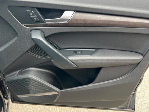 Used 2019 Audi Q5 Prestige image 24