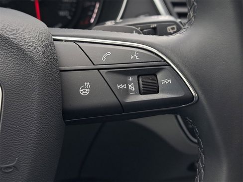 Certified 2022 Audi Q5 2.0T Premium image 10