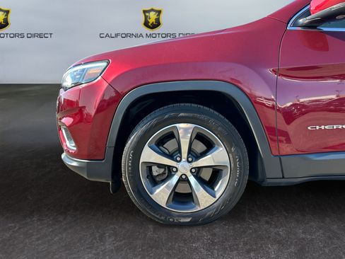 Used 2019 Jeep Cherokee Limited FWD image 14