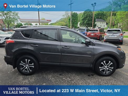 Used 2017 Toyota RAV4 LE w/ All Weather Liner Package AWD/4WD image 4