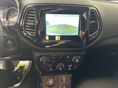 Used 2019 Jeep Compass Altitude image 22