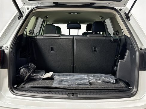 New 2026 Volkswagen Atlas SE image 16