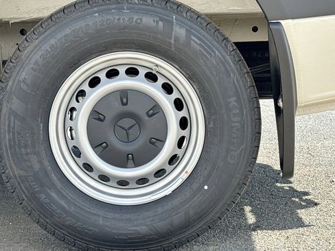 New 2026 Mercedes-Benz Sprinter 2500 image 26