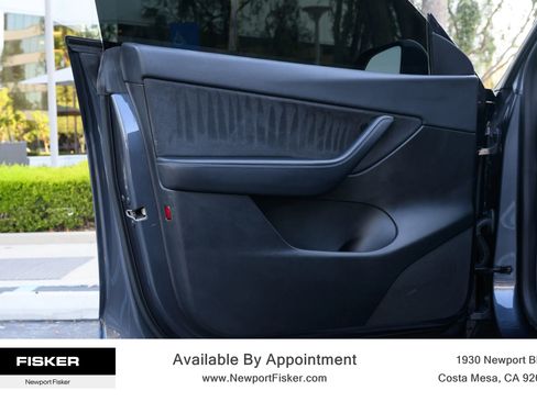 Used 2021 Tesla Model Y Long Range AWD/4WD image 7