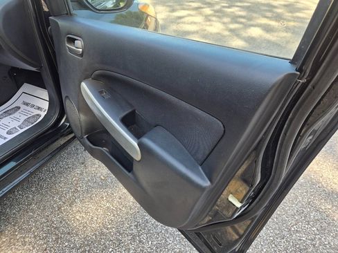 Used 2012 MAZDA MAZDA2 Touring FWD image 24