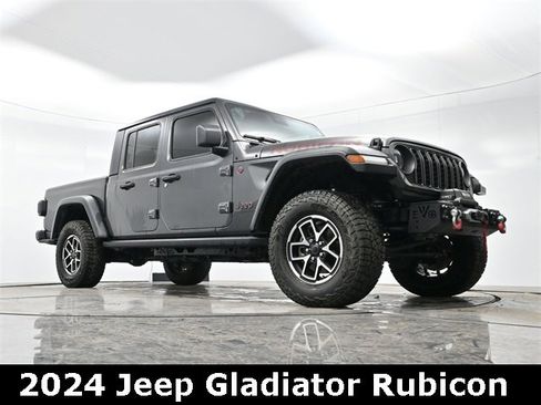 Used 2024 Jeep Gladiator Rubicon image 19